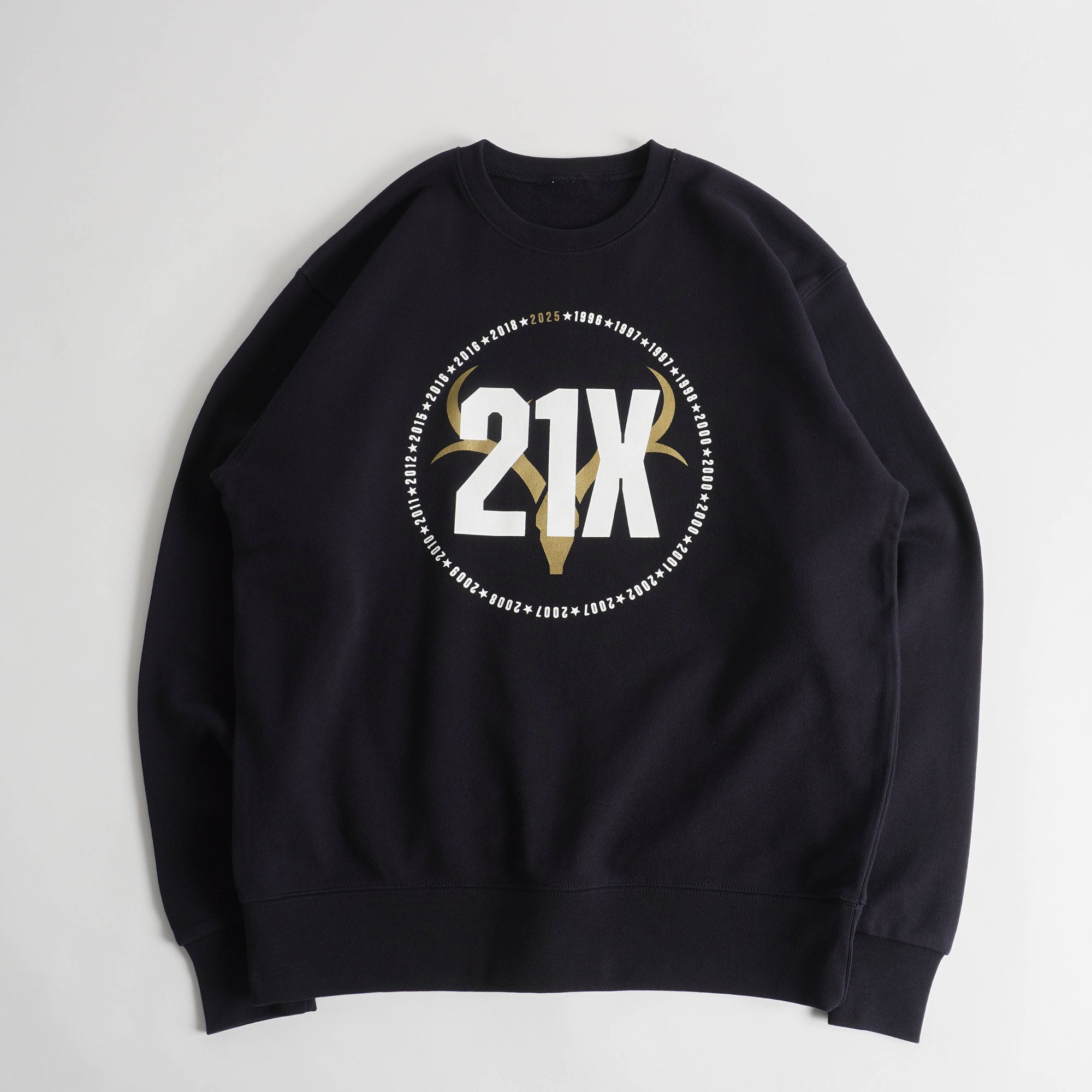 FC東京支給品移動着L(スウェット) 25J1リーグ優勝記念スウェット（21X）【予約】 – 鹿島アントラーズFC