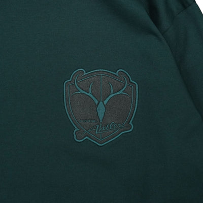 SUEDE EMBLEM SLEEVE LOGO TEE（全3色）