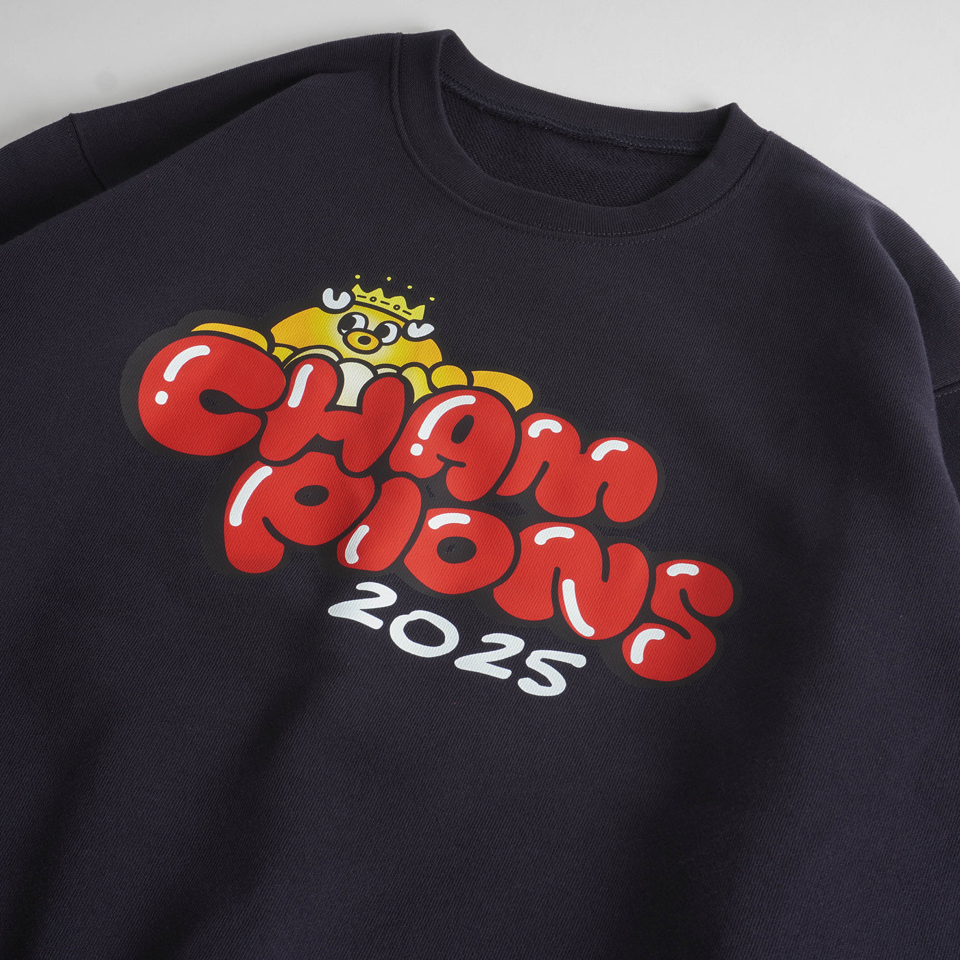 25J1リーグ優勝記念スウェット（黄金のしかたこCrown）全2色【予約