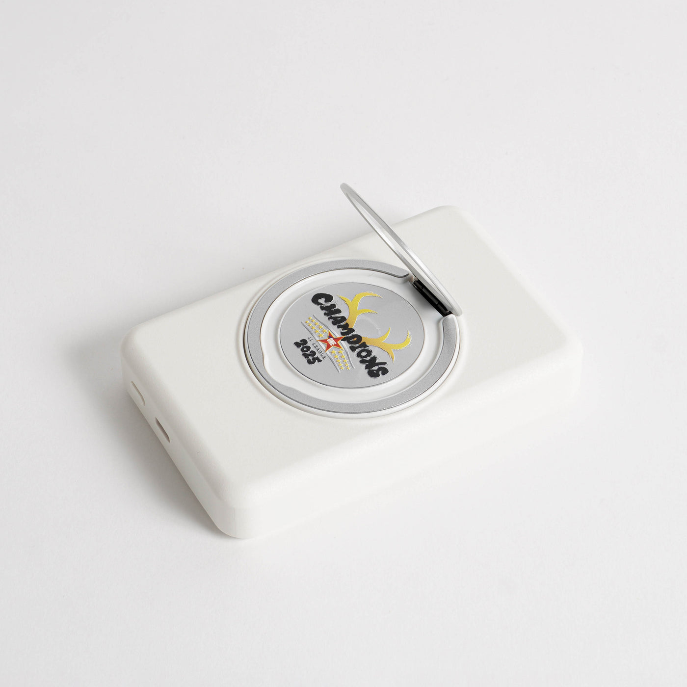 25Ｊ１リーグ優勝記念 ワイヤレスモバイルバッテリー5,000mAh（WHT）【予約】