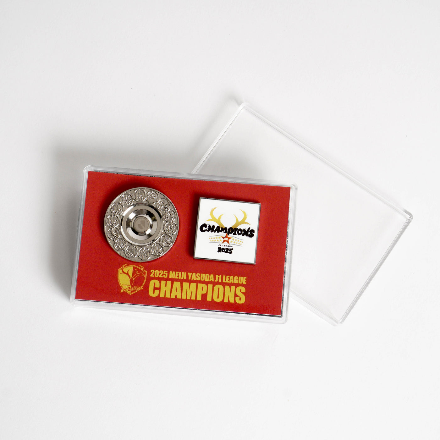 25Ｊ１リーグ優勝記念ピンバッジ（全2種）【予約】