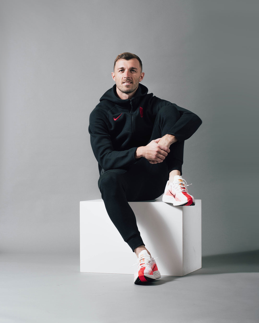 26/27NIKE テックフリースジョガーパンツ – 鹿島アントラーズFC - 公式