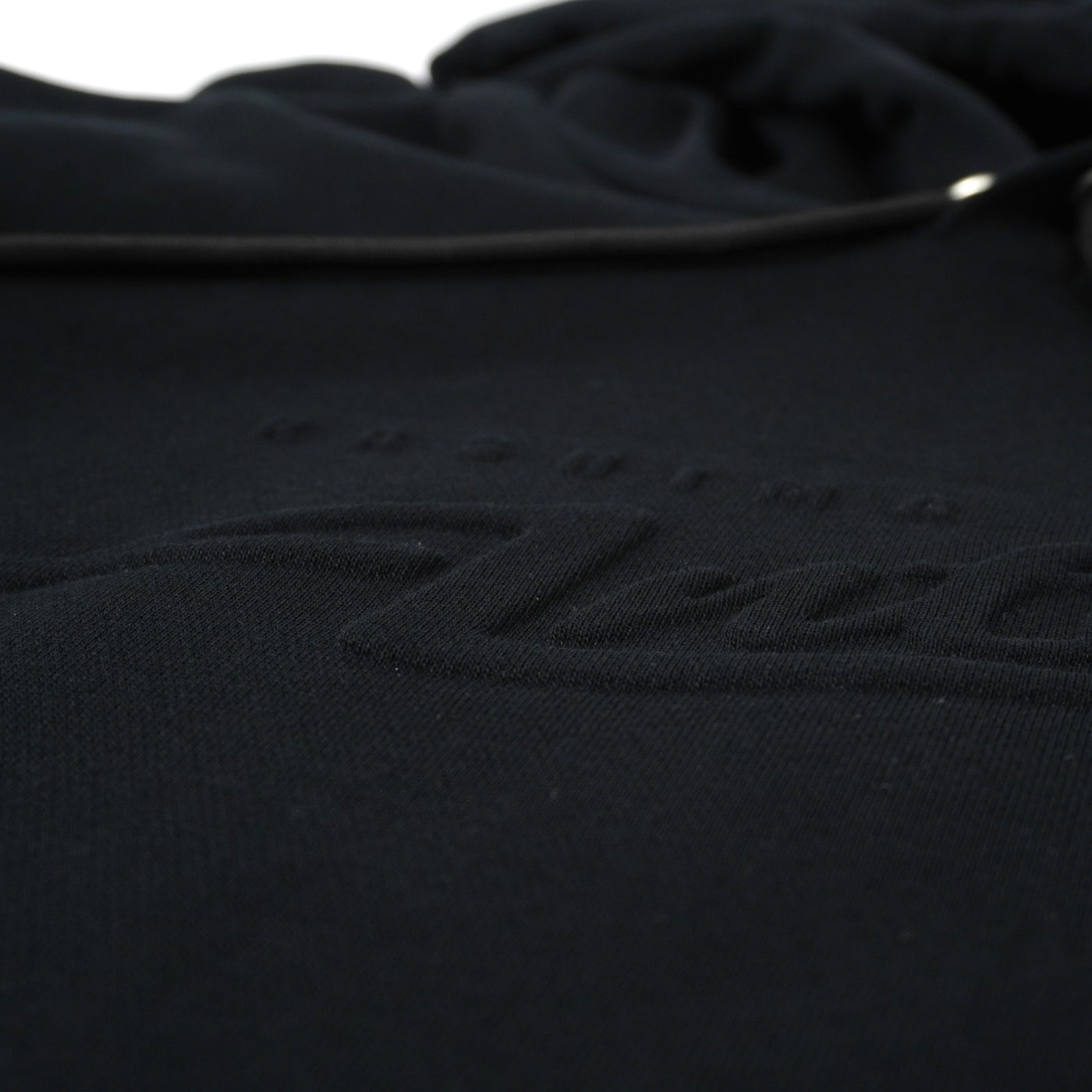 エンボスフーディー ロゴ（全2色）