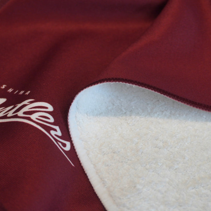 俺たちの赤で染められるフェイスタオル – 鹿島アントラーズFC - 公式