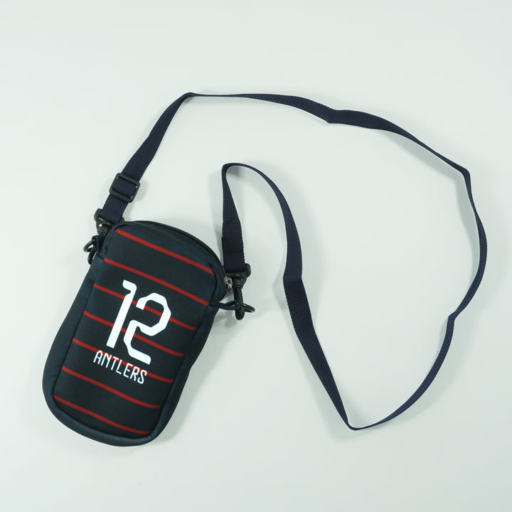 26ユニフォーム柄スマホポーチ【受注】 – 鹿島アントラーズFC - 公式
