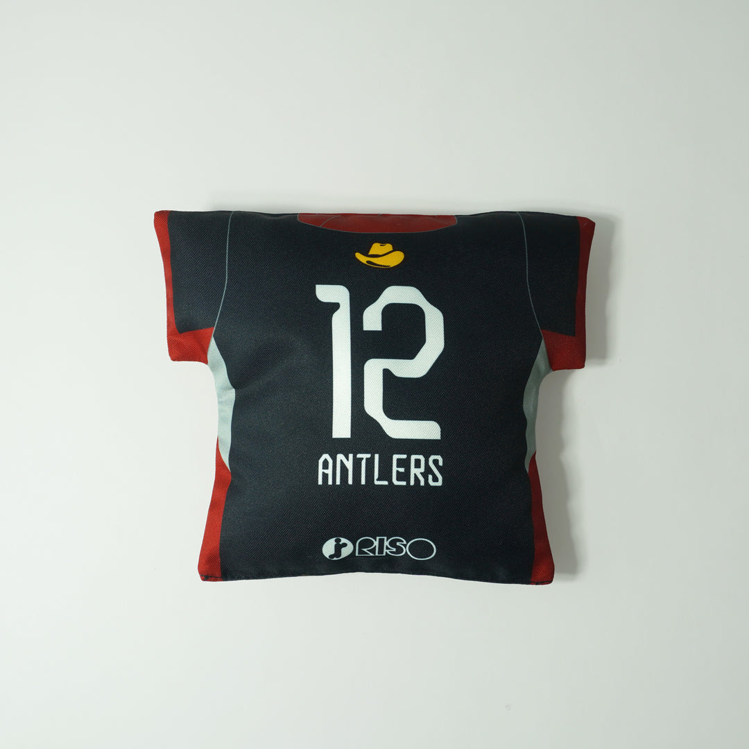 26ユニフォーム型クッション（小）【受注】 – 鹿島アントラーズFC