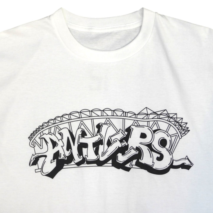 AntlersグラフィティロゴTシャツ（ホワイト） – 鹿島アントラーズFC