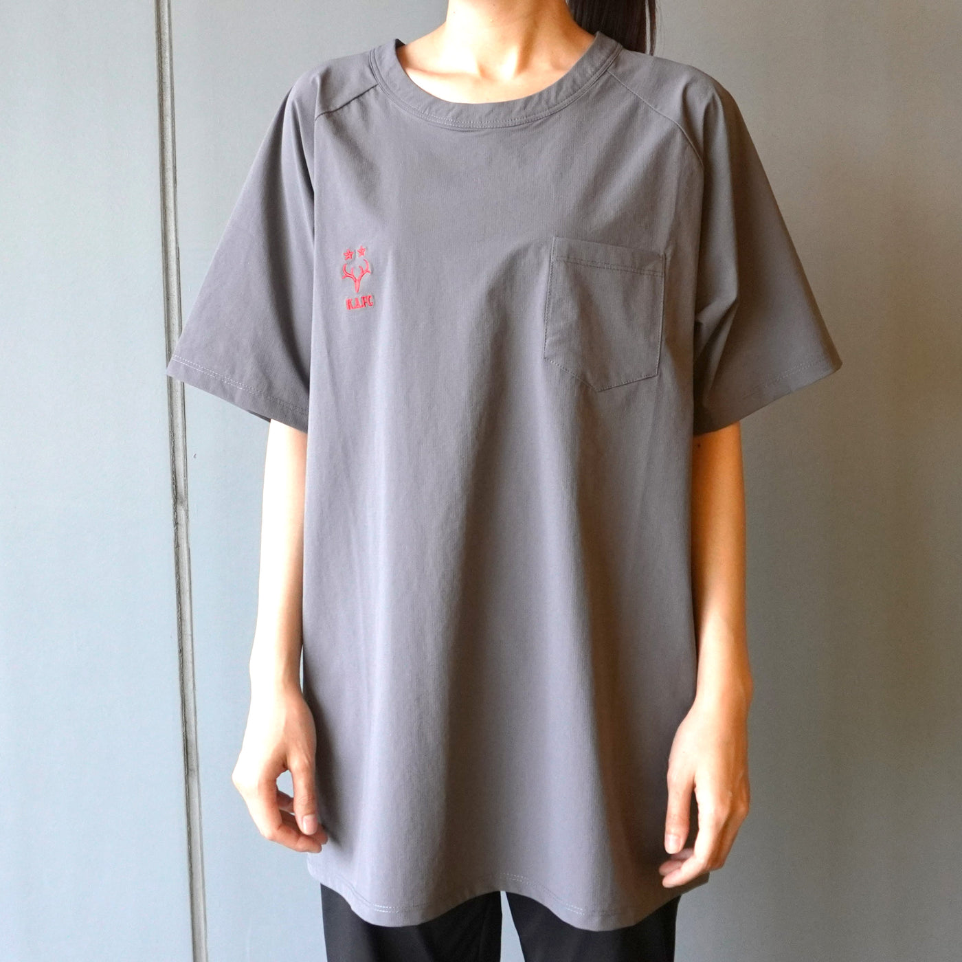 ナイロンストレッチT（GRAY）