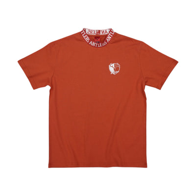 ジャガードネックTシャツ（エンブレム）レッド