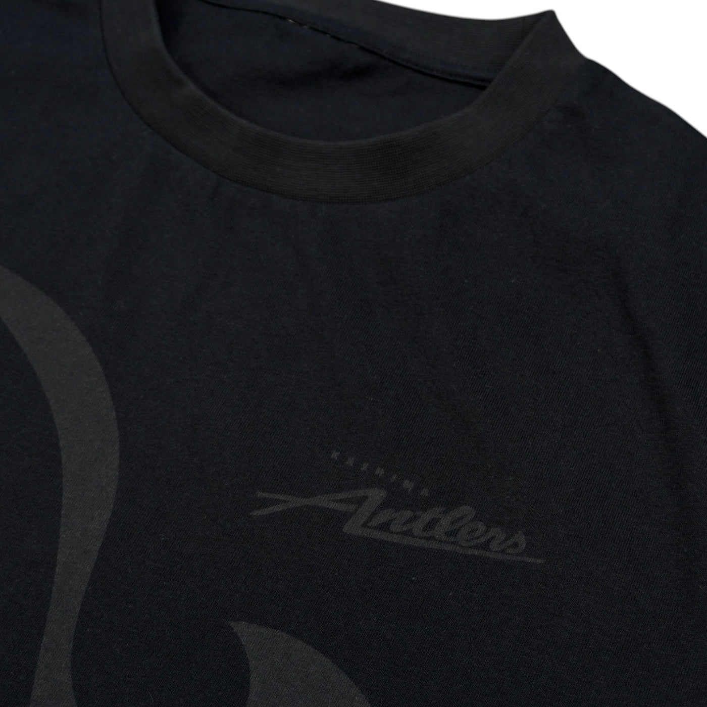 Antlersトーナル柄Tシャツ（全3色）