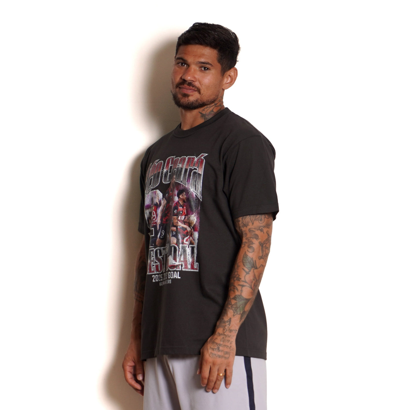 レオセアラ選手7月度ベストゴール賞受賞記念Tシャツ【受注】
