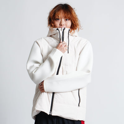 EMB LOGO HYBRID JKT （全2色）