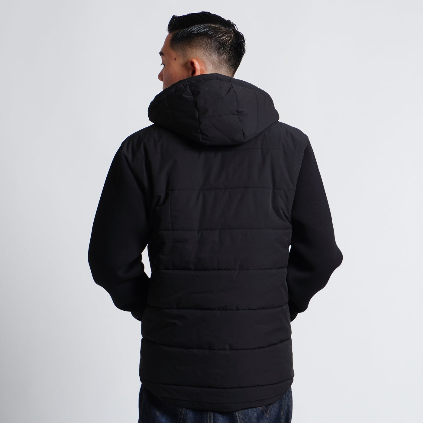 EMB LOGO HYBRID JKT （全2色）