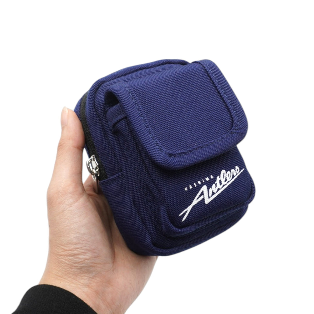 ボールポーチ　新品 磁石で開閉【UNISEX】合皮×デニム調ボールポーチ