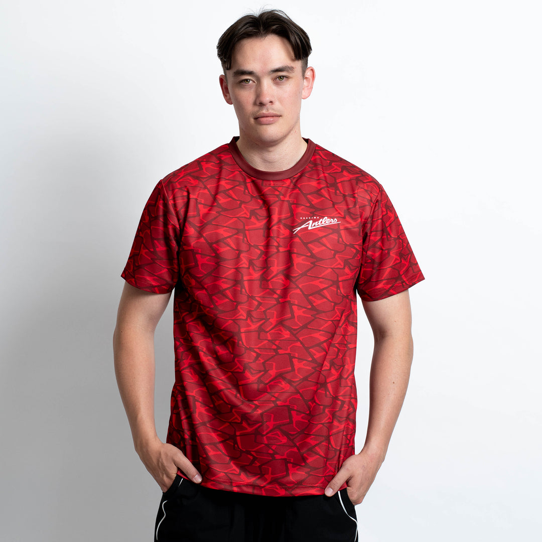 BlessU ロゴ Tシャツ レッド LINE_ALBUM_230526_2_7e224047-