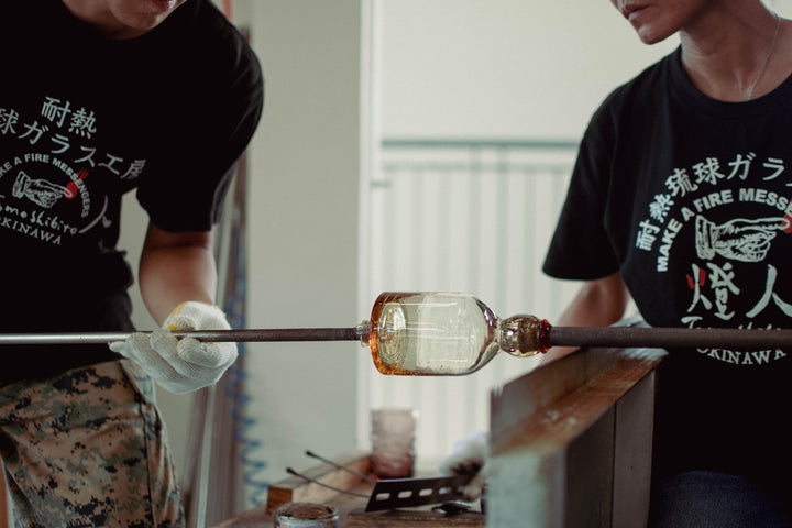 ロックグラス「13」（サイン刻印入り）/ 琉球ガラス工房 燈人【受注