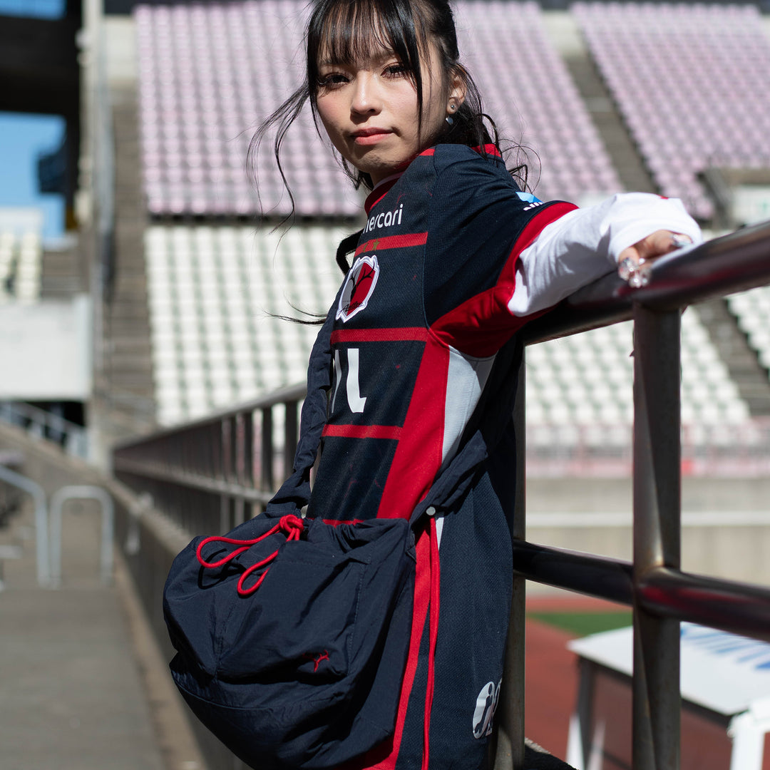 くしゅくしゅ巾着バッグ（全2色） – 鹿島アントラーズFC - 公式