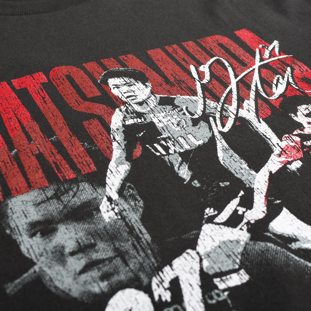 日本流人島史 重松義著 PICK UP PLAYER LONG TEE（松村優太）【受注】 – 鹿島アントラーズFC