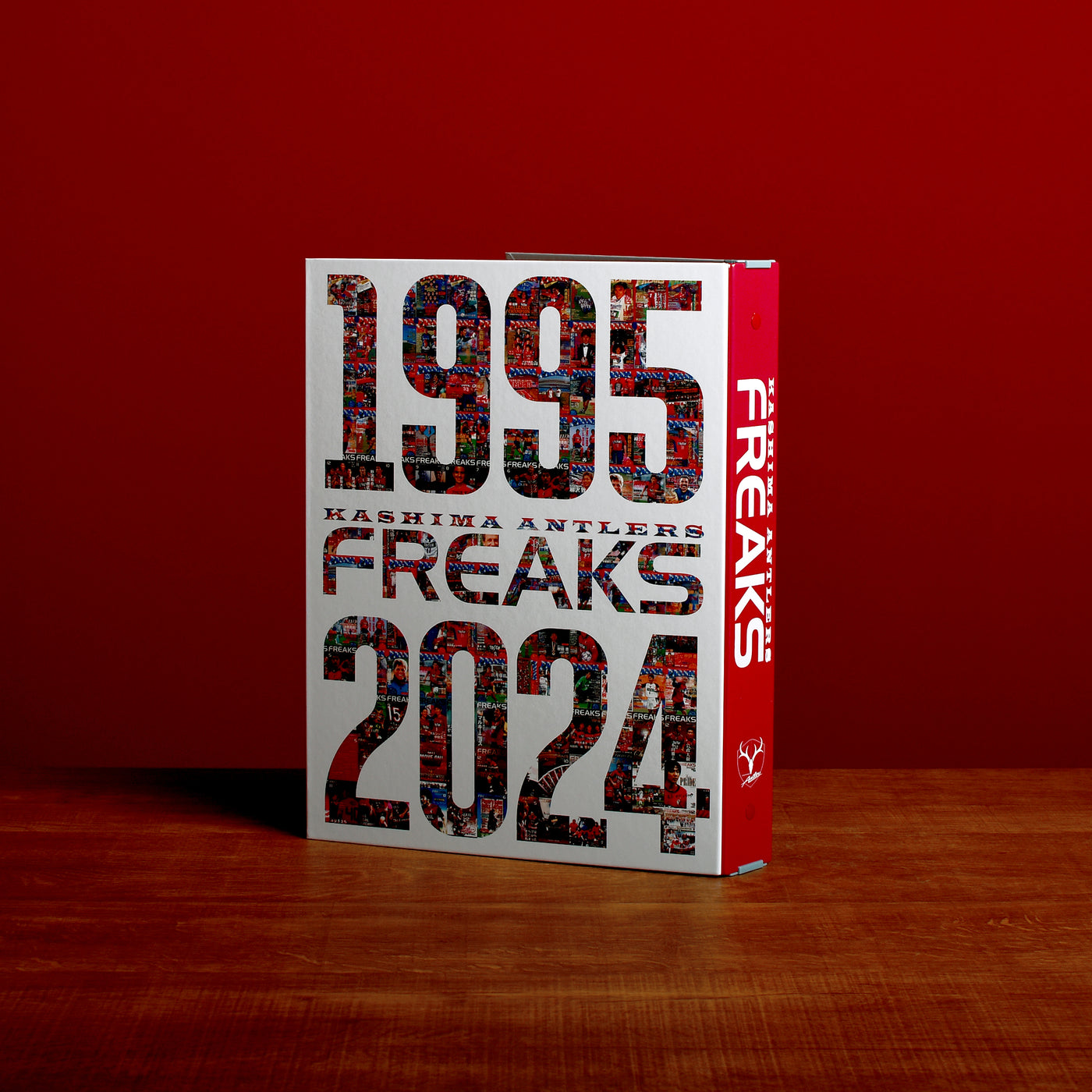 FREAKS（1995-2024）バインダー