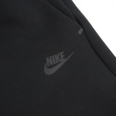 NIKE テックフリースジョガーパンツ（ブラック）
