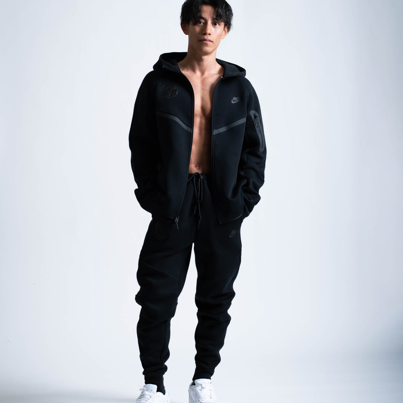 NIKE テックフリースジョガーパンツ（ブラック）