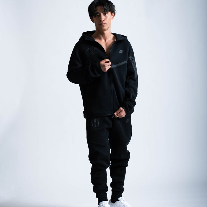NIKE テックフリース ブラック L NIKE テックフリースWRフルジップL/Sフーディ（ブラック） – 鹿島
