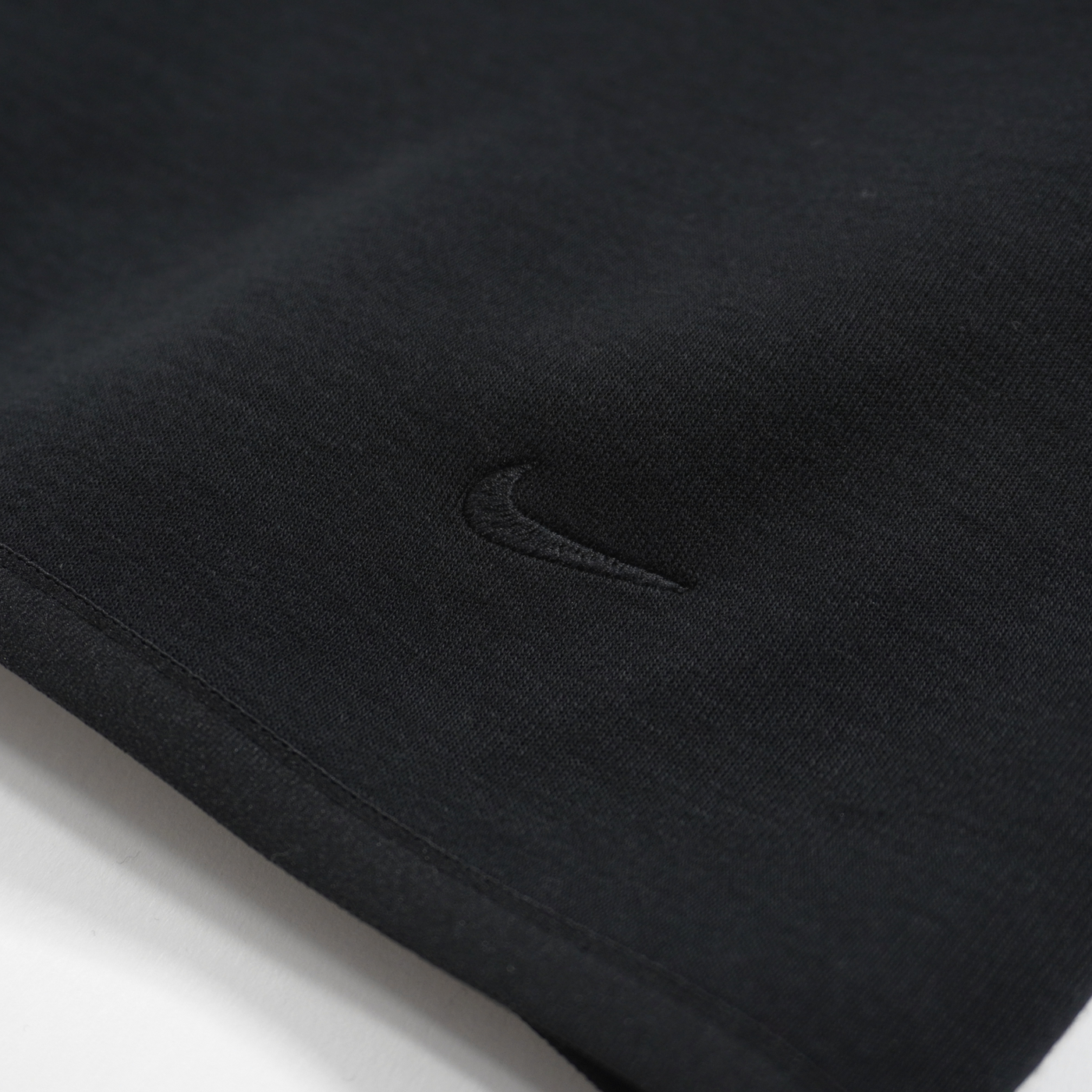 NIKE テックフリースWRフルジップL/Sフーディ（ブラック）