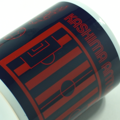 ON THE PITCH マグカップ（全2色）