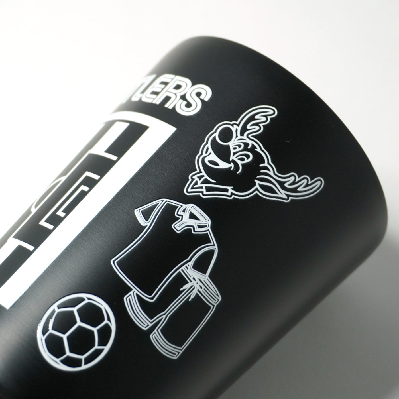 ON THE PITCH タンブラー