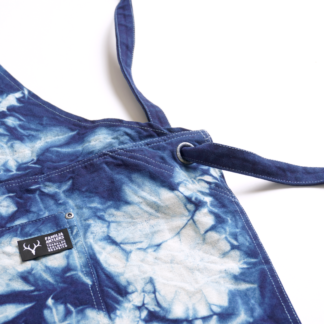 琉球藍絞り染めエプロン / 琉球藍研究所【受注】 – 鹿島アントラーズFC