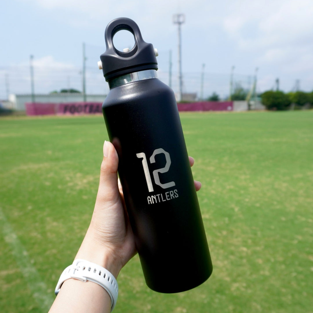 【鹿島アントラーズ】REVOMAX 20ozボトル(ブラック) REVOMAX×ANTLERS 20ozボトル（BLACK）12ANTLERS – 鹿島アントラーズFC