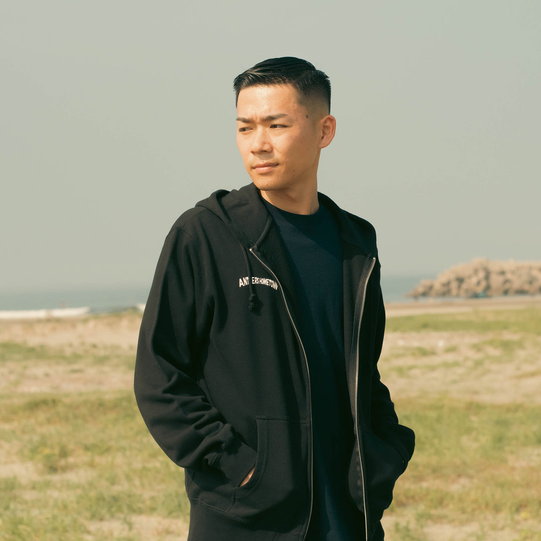 鹿島アントラーズ　限定モデル　パーカー　M 新品 NIKE COLLECTION – 鹿島アントラーズFC - 公式オンラインストア