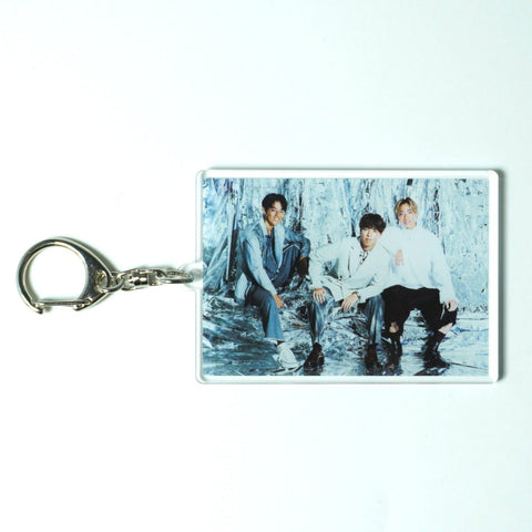 SODAコラボ アクリルキーホルダー（衣装Ver.） – 鹿島