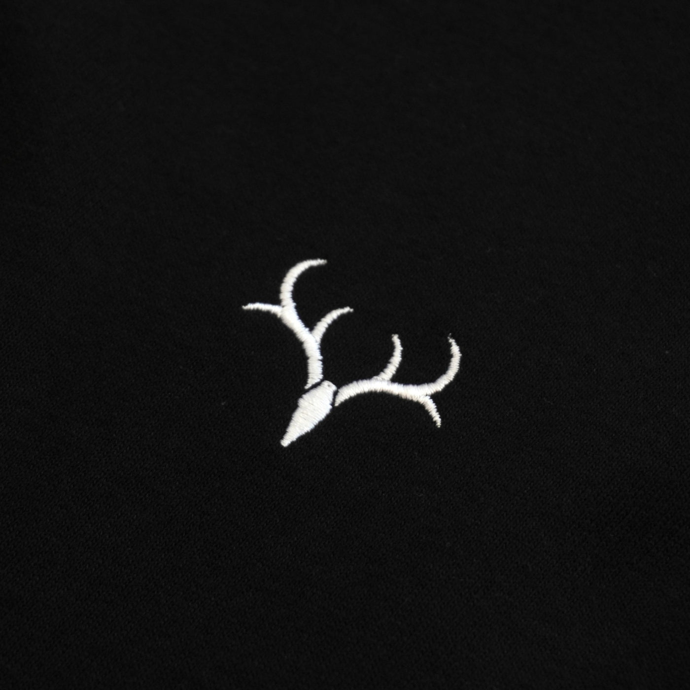 刺繍Tシャツ（全4色）