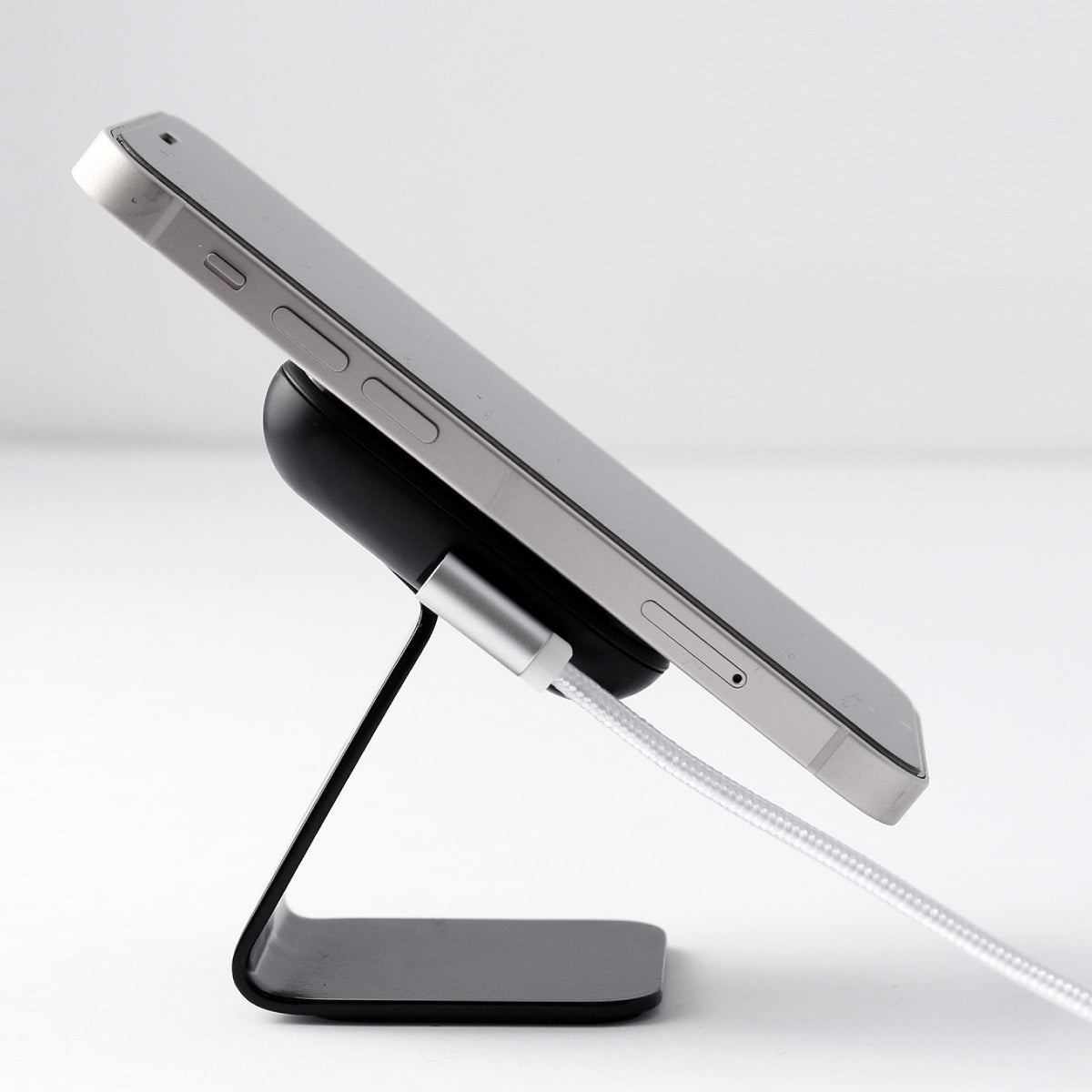 STAND:ON 2WAY ミニワイヤレス充電器　アントラーズモデル（スノーホワイト）