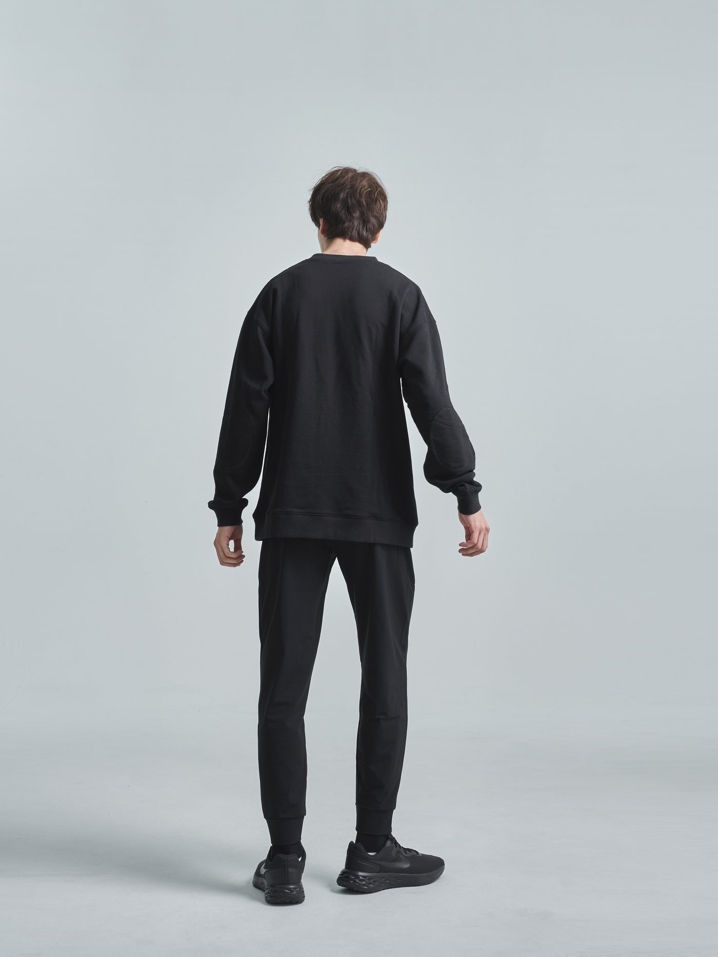 KASHIMA ANTLERS エルボーパッチスウェット（BLACK）